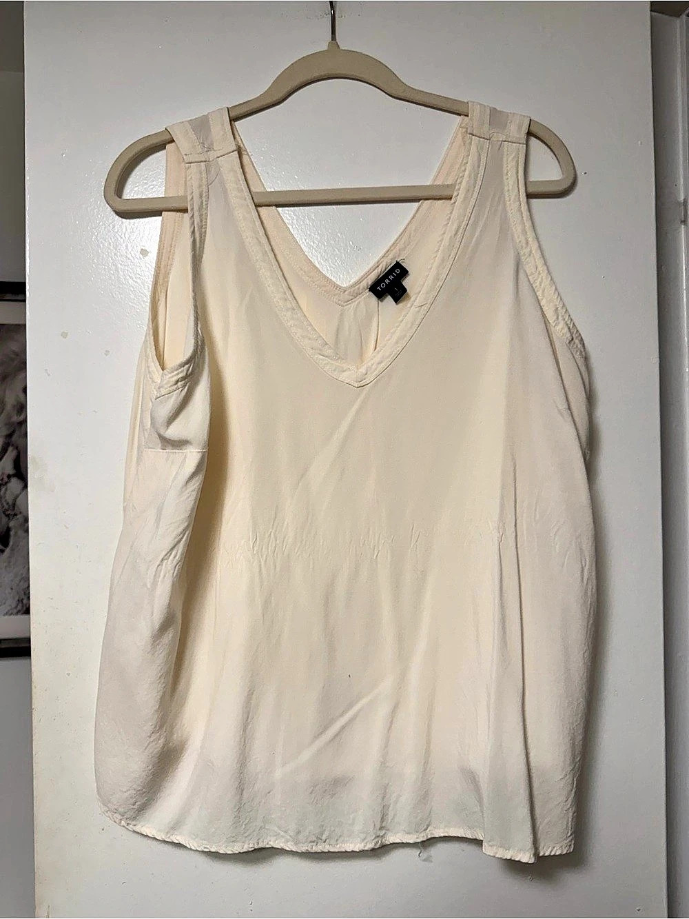 TORRID V-Neck Business Casual Camisole Tank Top in Cream